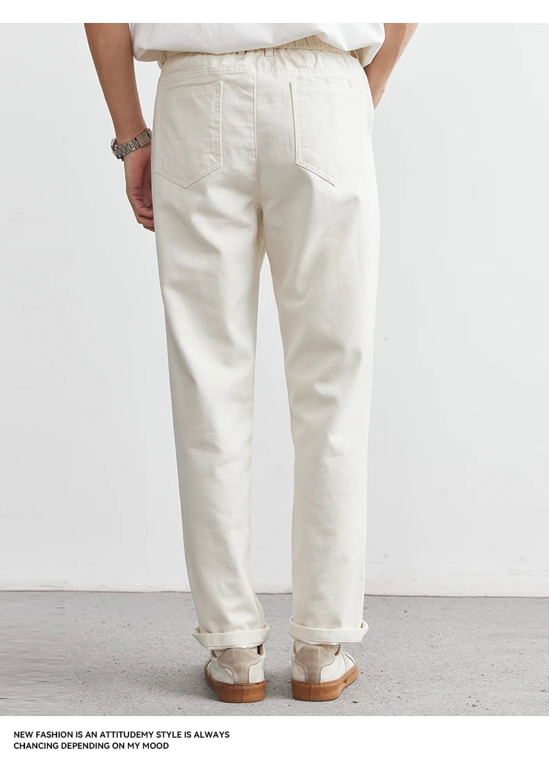 THE DAILY CHINOS™
